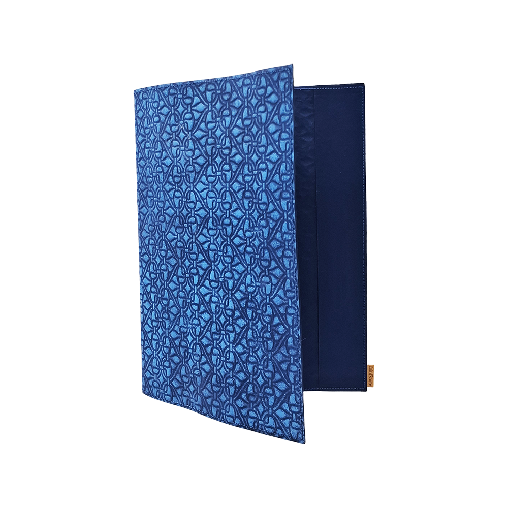 Notebook cover. Size 19 x 23 cm
