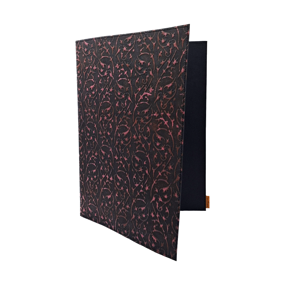 Notebook cover. Size 24 x 32 cm
