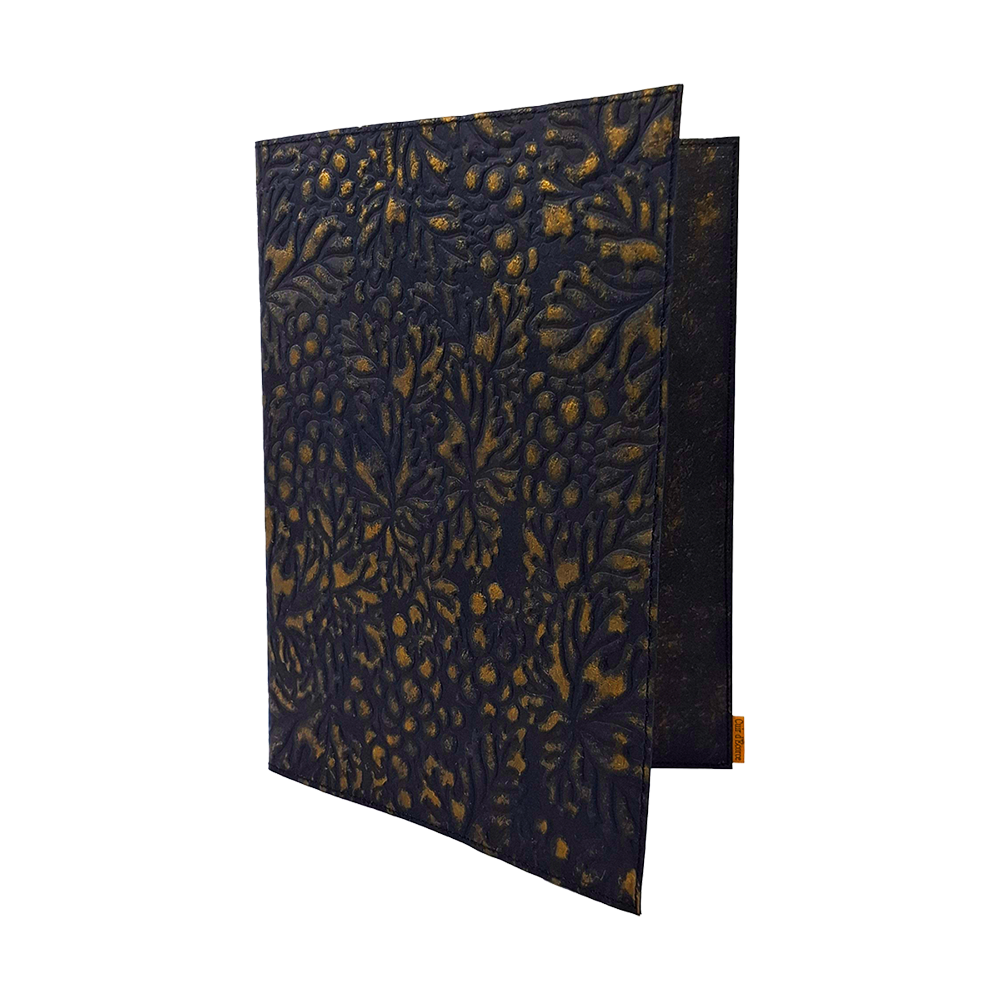 Notebook cover. Size 24 x 32 cm